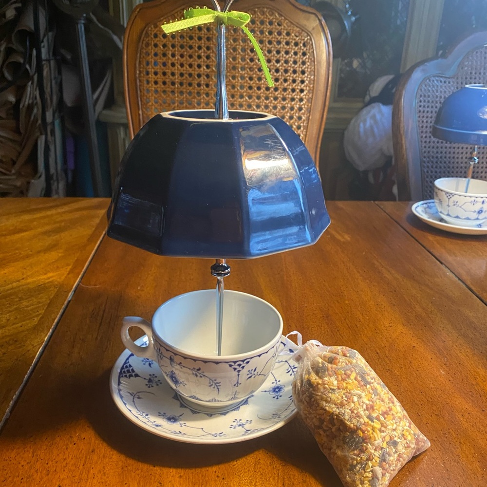 Denmark Blue Furnival Tea Cup Birdfeeder
